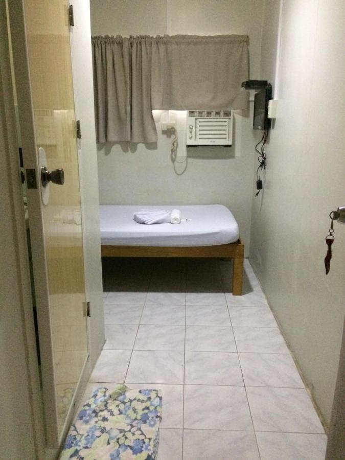 Crisfil'S Lodge Incorporated Dumaguete City Dış mekan fotoğraf