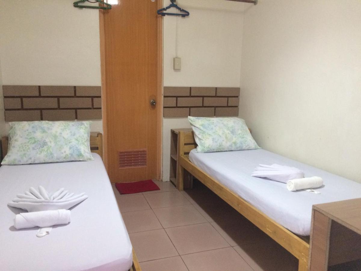 Crisfil'S Lodge Incorporated Dumaguete City Dış mekan fotoğraf