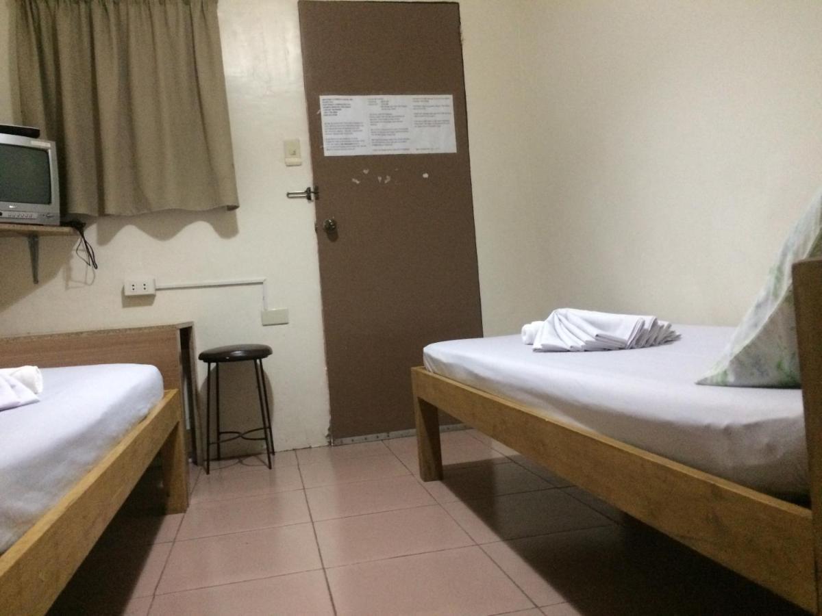 Crisfil'S Lodge Incorporated Dumaguete City Dış mekan fotoğraf